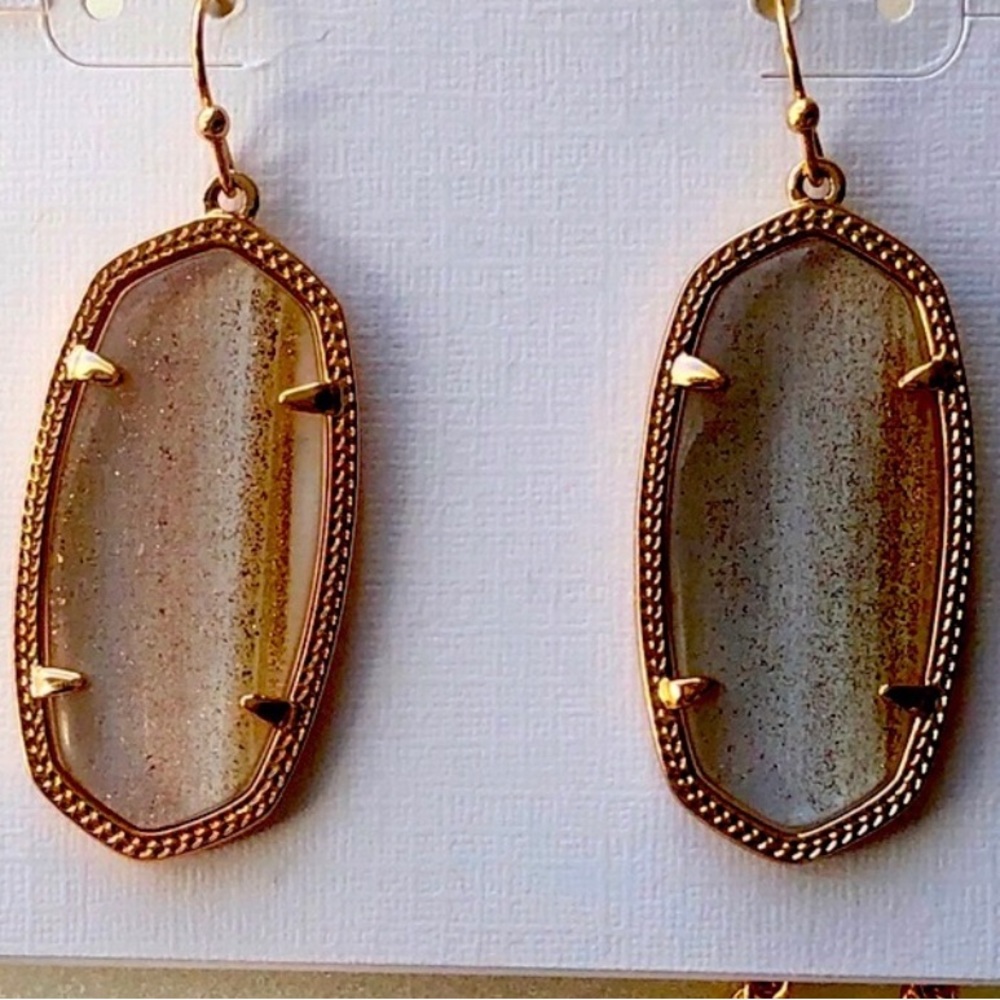 NWT Kendra Scott Elle Earrings Rare & Retired Gold Dusted Rose Gold Perfect!